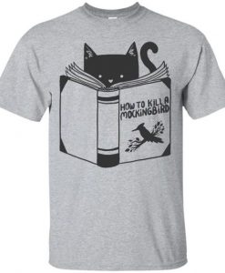 Cat Reading A Book Classic T-Shirt AY