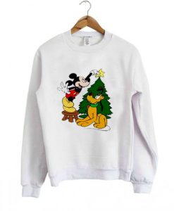 Mickey mouse and pluto christmas sweatshirt - Copy