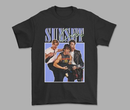 Sunset Curve (Julie and the Phantoms) 90’s Vintage Tee