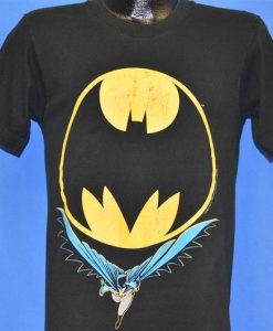 80s Batman Bat Signal DC Comics t-shirt