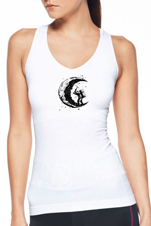 Digging the moon tank top