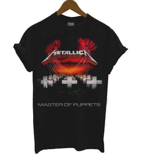 Master-Of-Puppets-T-ShirtMetalica Master Of Puppets T Shirt